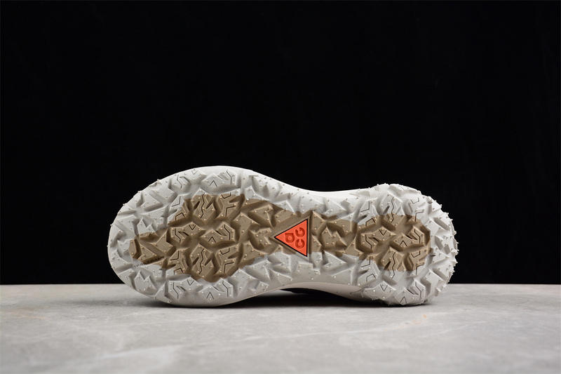 Acg Mountain Fly 2 White/Grey/Black/Orange 19