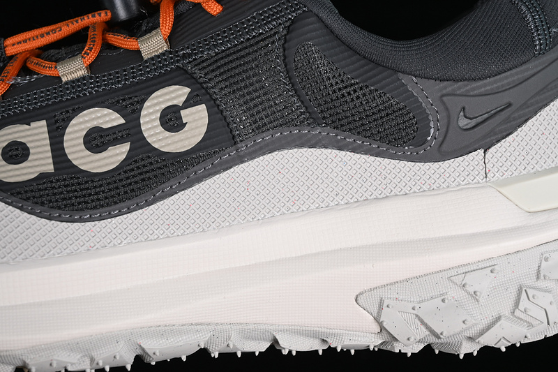 Acg Mountain Fly 2 Low Gtx Se White/Grey/Black/Orange 27