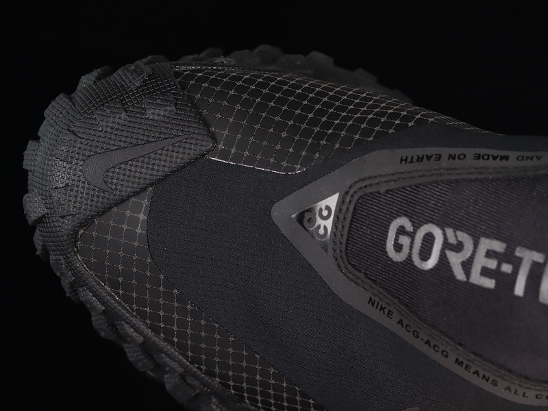 Acg Mountain Fly Gore-Tex Black/Dark Grey/Black 23