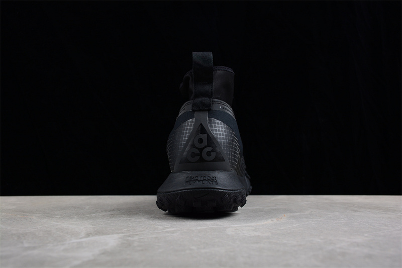 Acg Mountain Fly Gore-Tex Black/Dark Grey-Black 29