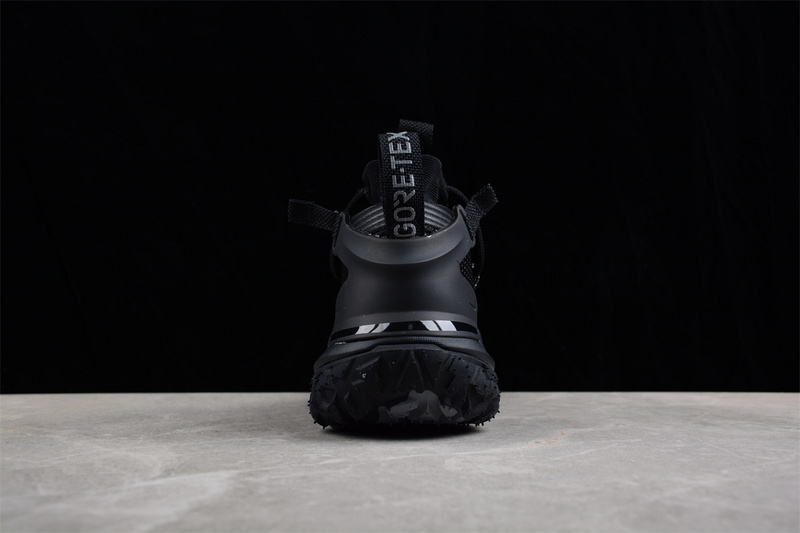 Acg Mountain Fly 2 Low Black/Black/Black 13