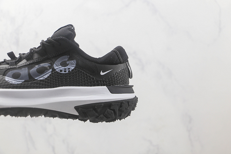 Acg Mountain Fly 2 Low Black/White/White 7