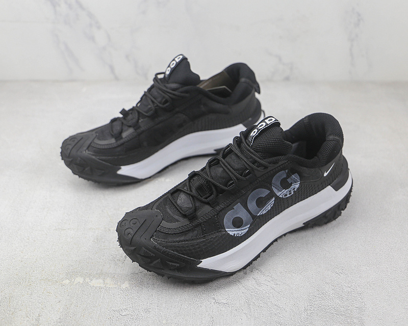 Acg Mountain Fly 2 Low Black/White/White 11