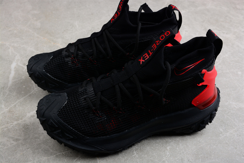 Acg Mountaln Fly Low Gtx Se Black/Black/Red 15