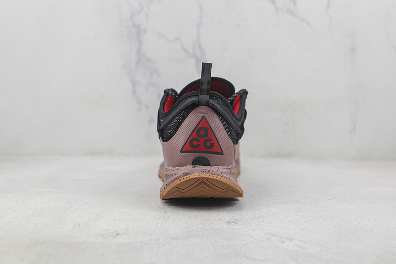 Acg Mountain Fly Low Gtx Se Black/Red/Purple 17