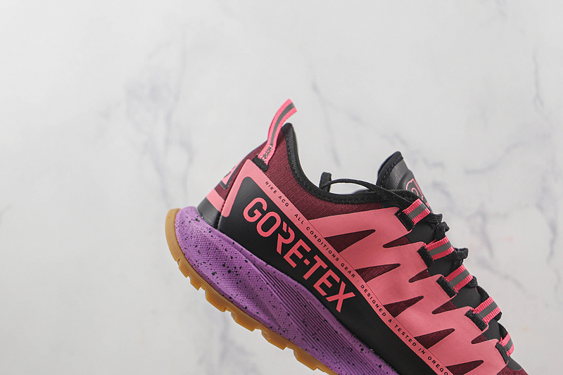 Acg Mountain Fly Low Gtx Se Pink/Purple/Black 9