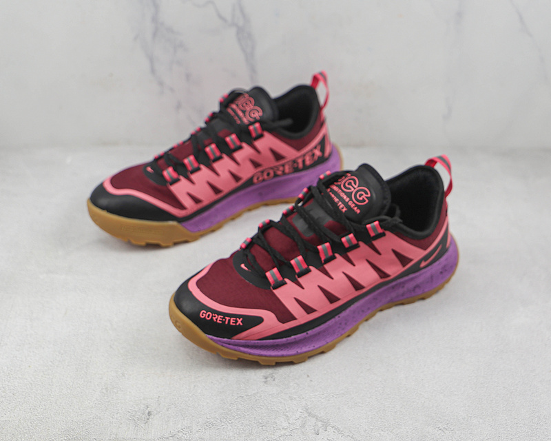 Acg Mountain Fly Low Gtx Se Pink/Purple/Black 11