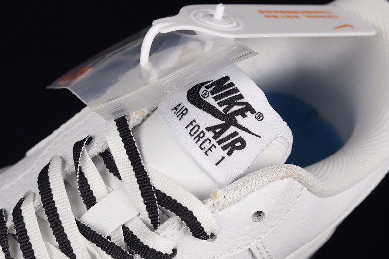 Air Force 1 Low Poker White/Black/White 31