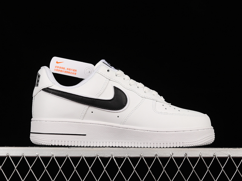 Air Force 1 Low 07 3 White/Black/White 23