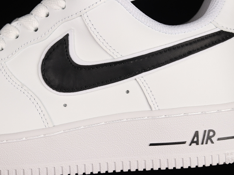 Air Force 1 Low 07 3 White/Black/White 25