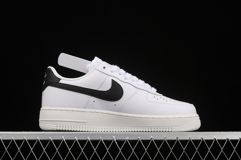 Air Force 1 Low 07 White/White/Black 3