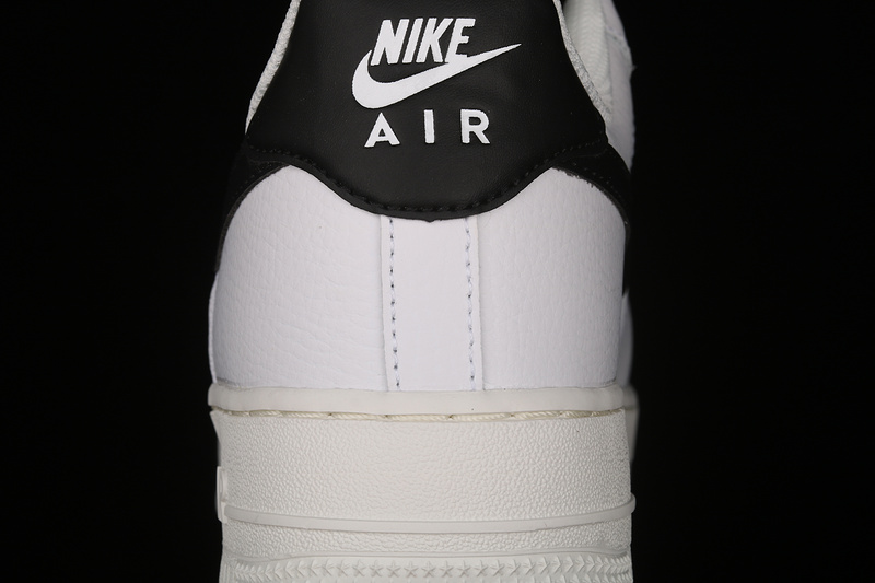 Air Force 1 Low 07 White/White/Black 9