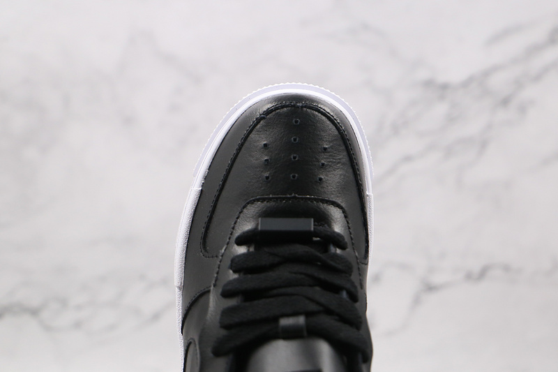 Air Force 1 Low Pixel Black/White/Black 9