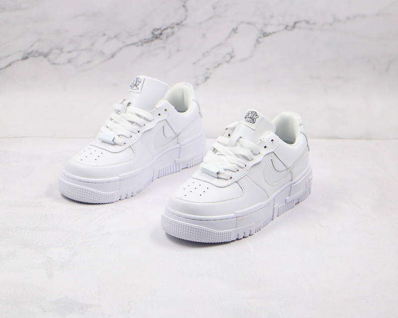 Air Force 1 Low Pixel White/White/White 3