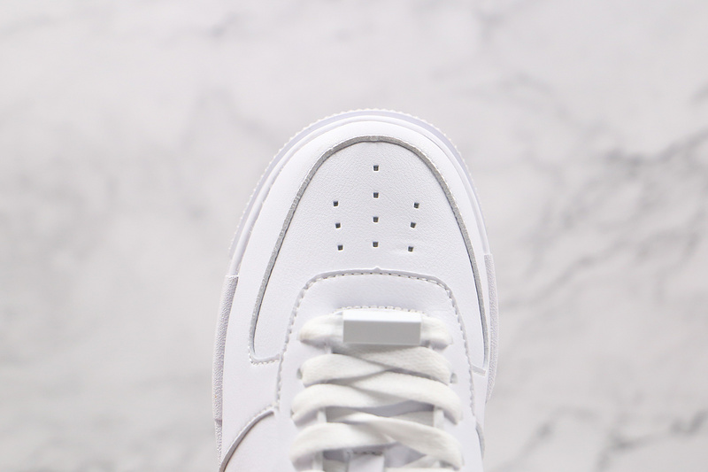 Air Force 1 Low Pixel Se White/White/Red 7