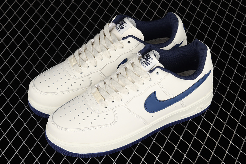 Air Force 1 Low 07 White/White/Navy Blue 17