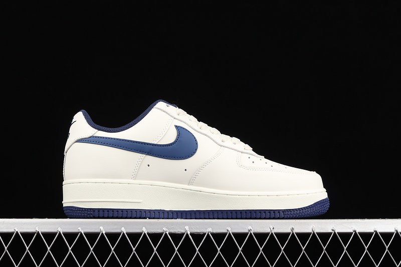 Air Force 1 Low 07 White/White/Navy Blue 19