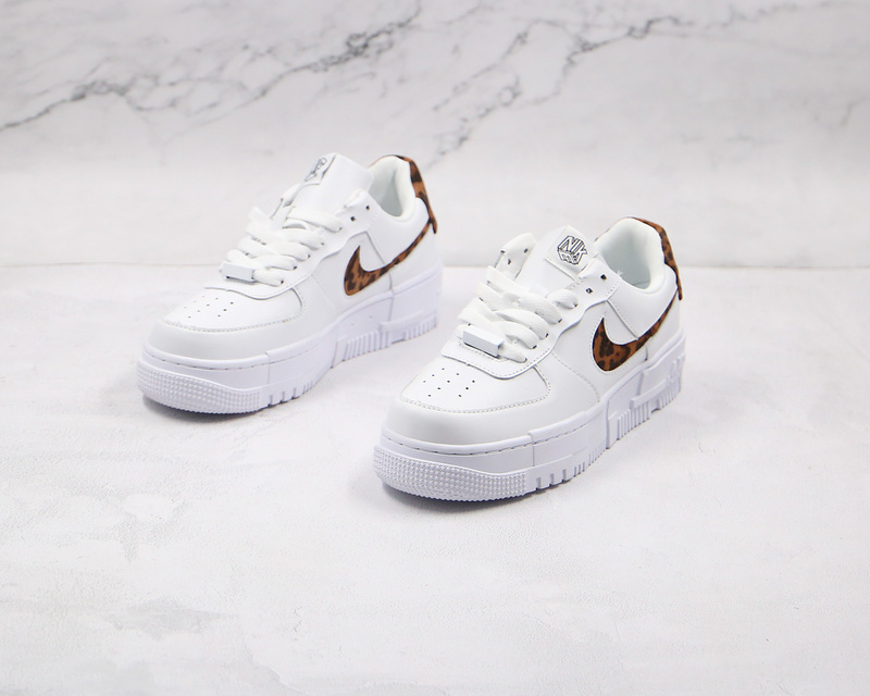 Air Force 1 Low Pixel Se Leopard Print White/White/White 15