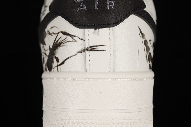 Air Force 1 Low 07 White/Black/Beige 13