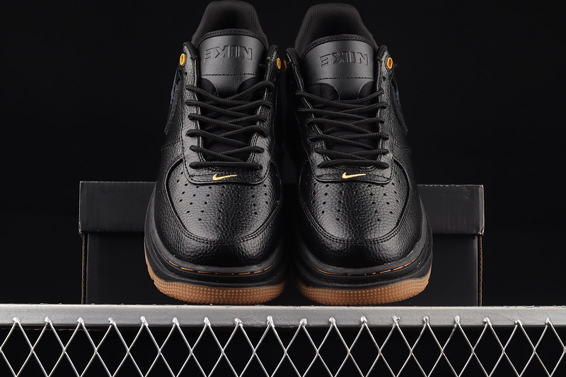 Air Force 1 Luxe Black Gum Black/Black/Bucktan/Gum Yellow 31