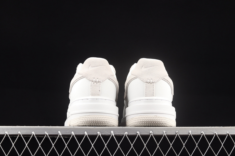 Air Force 1 Luxe Summit White/Light Bone/Summit White 5