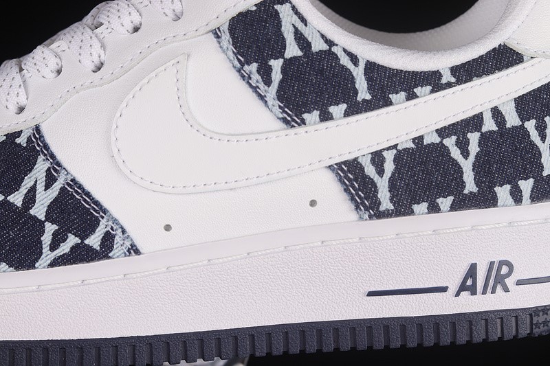 Nike Air Force 1 '07 Low White/White/Dark Blue 29