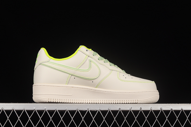 Nike Air Force 1 '07 Low White/White/Yellow 11