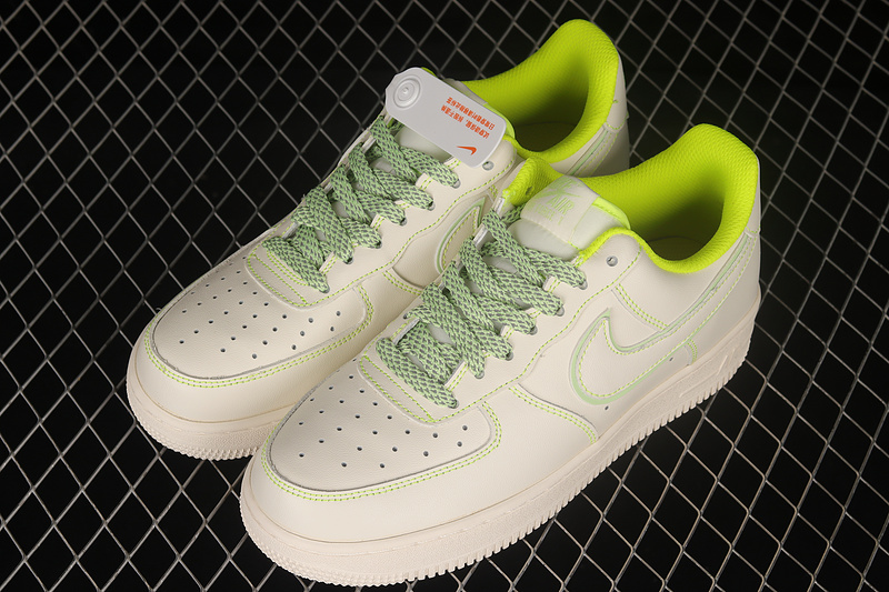 Nike Air Force 1 '07 Low White/White/Yellow 19