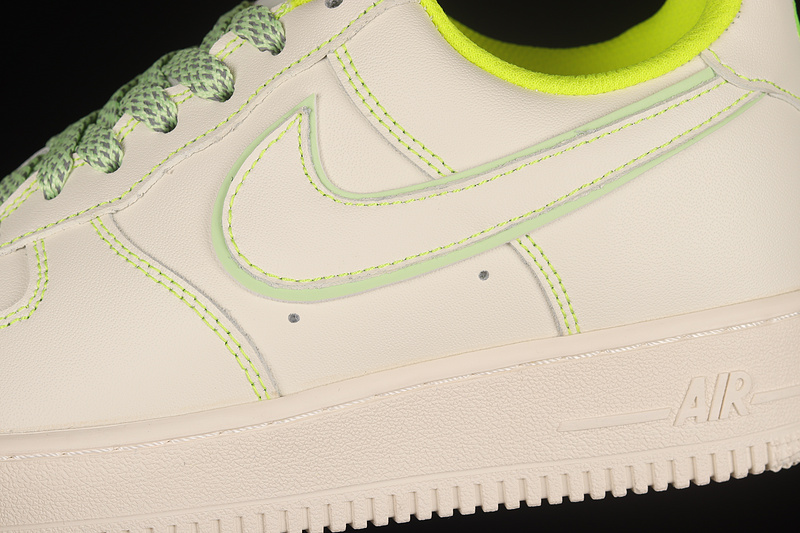 Nike Air Force 1 '07 Low White/White/Yellow 27