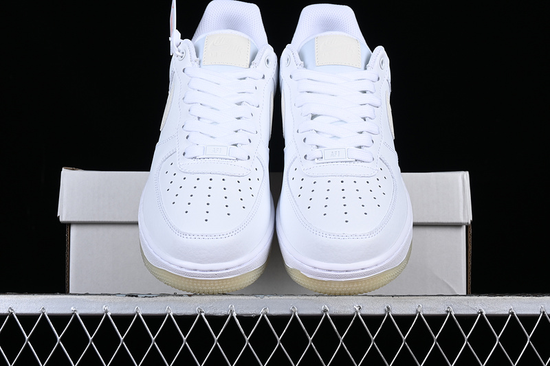 Nike Air Force 1 '07 Low Essential Triple White/White/White White 19