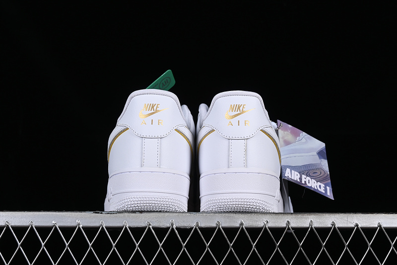 Nike Air Force 1 '07 Ess White/Gold 21