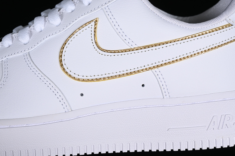 Nike Air Force 1 '07 Ess White/Gold 23