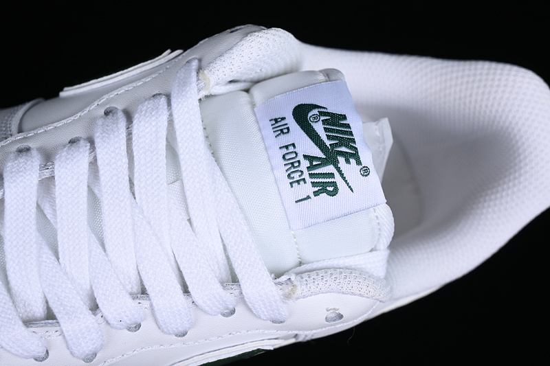 Nike Air Force 1 '07 Low University Gold White/Green 3