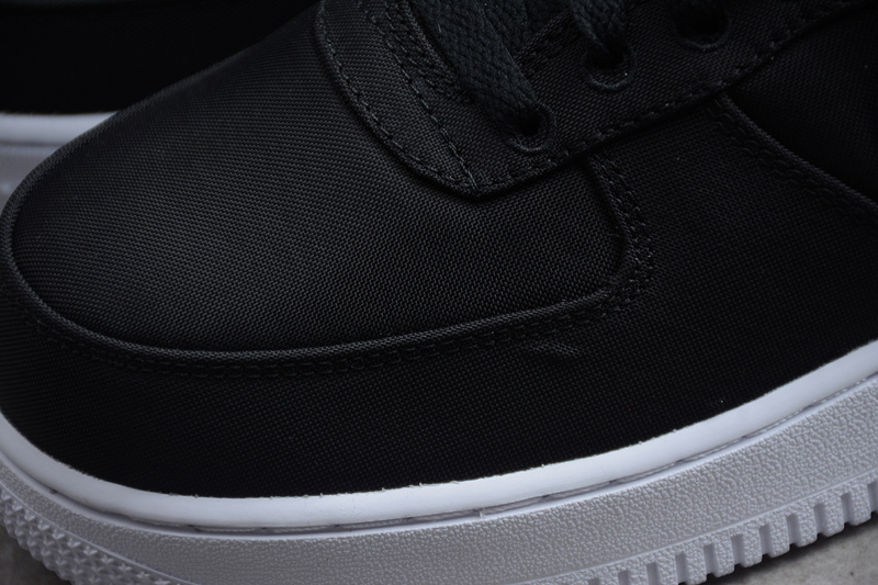 Air Force 1 Low Reverse Stitch Black/Black/White 23