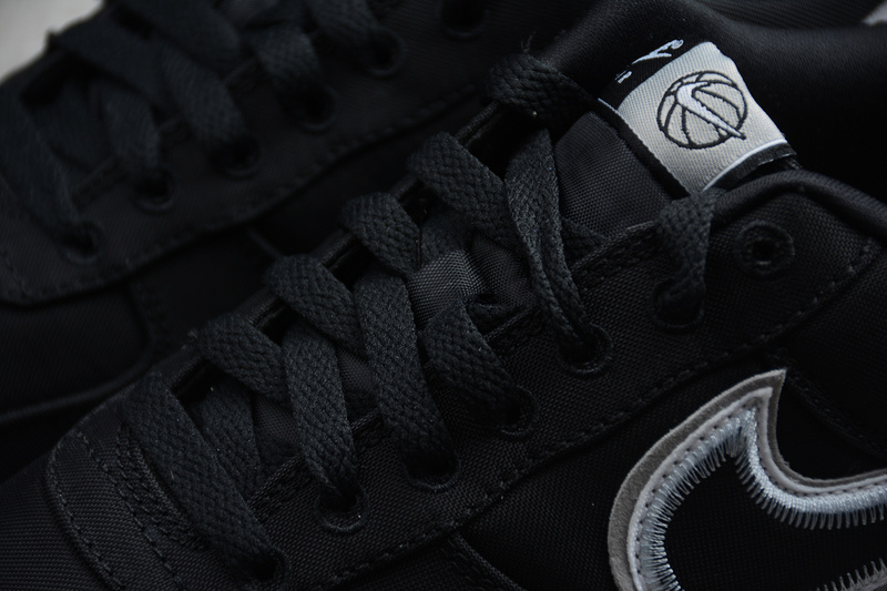 Air Force 1 Low Reverse Stitch Black/Black/White 25