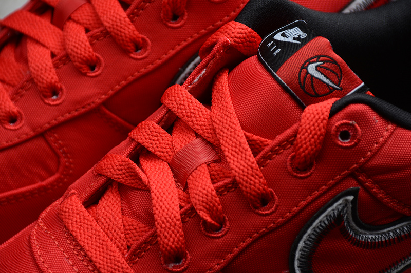 Air Force 1 Low Reverse Stitch University Red 27