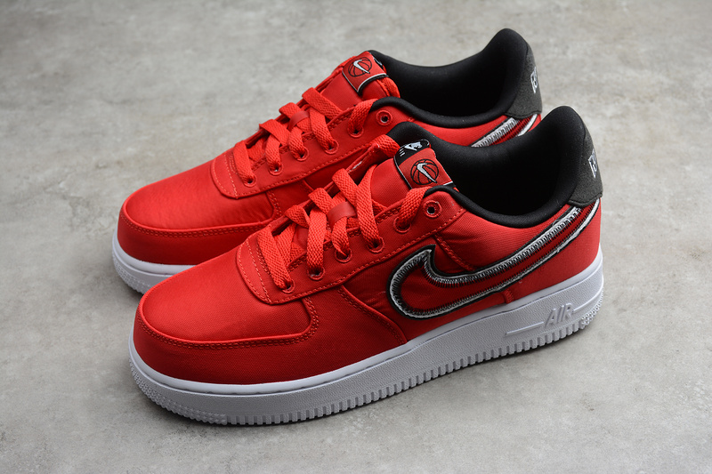 Air Force 1 Low Reverse Stitch University Red 29