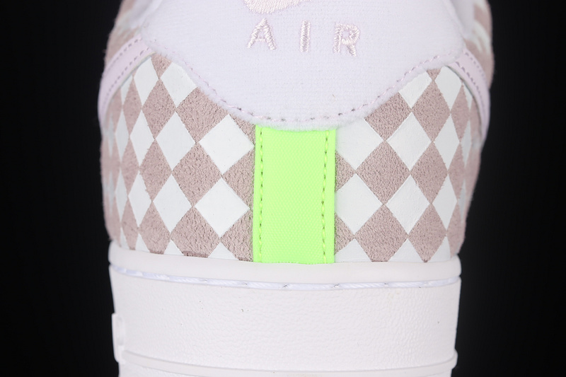 Air Force 1 Low Barely Grape/Barely Grape/Volt 19