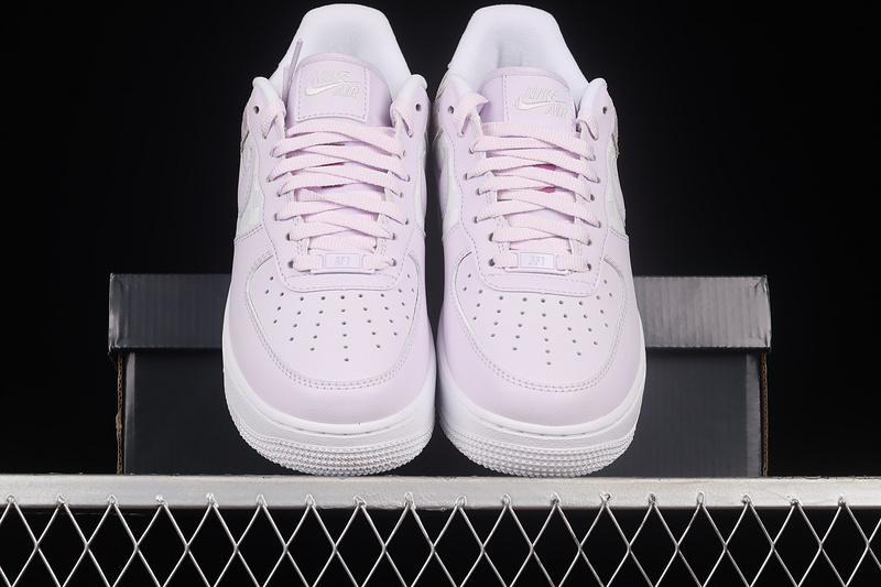 Air Force 1 Low Barely Grape/Barely Grape/Volt 25