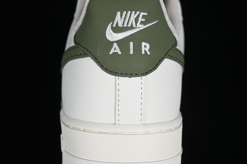 Nike Air Force 1 '07 Low Oof White/Green 9