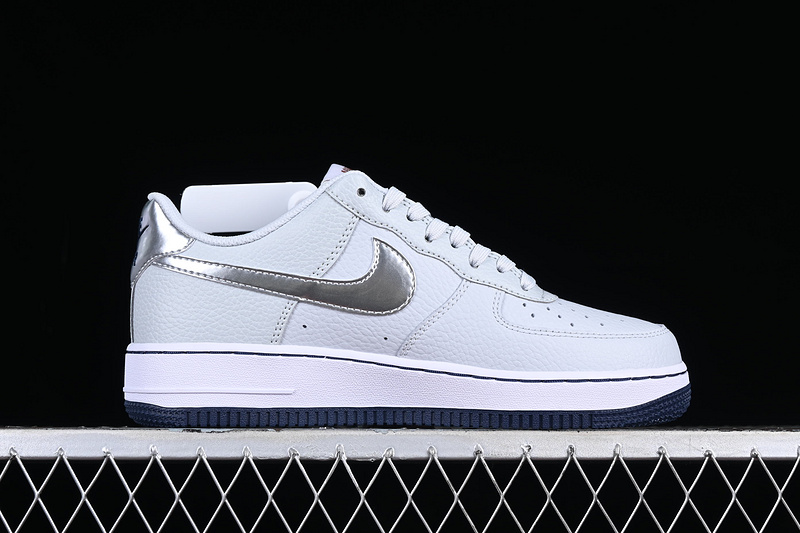 Nike Air Force 1 '07 Low Pure Platinum/Barely Grape/Midnight Navy/Metallic Silver 3