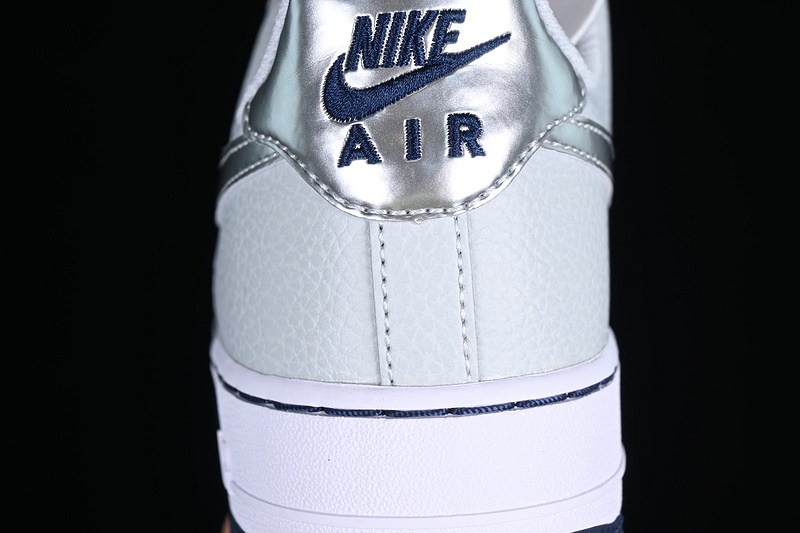 Nike Air Force 1 '07 Low Pure Platinum/Barely Grape/Midnight Navy/Metallic Silver 15