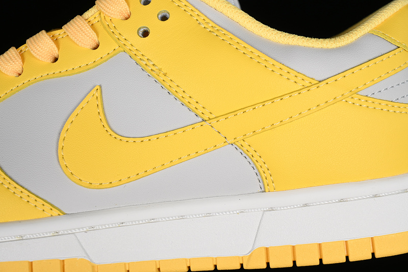 Dunk Low White/Yellow 25