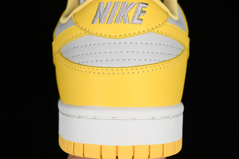 Dunk Low White/Yellow 27