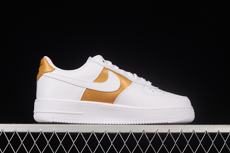 Air Force 1 Low White/Gold/White 9