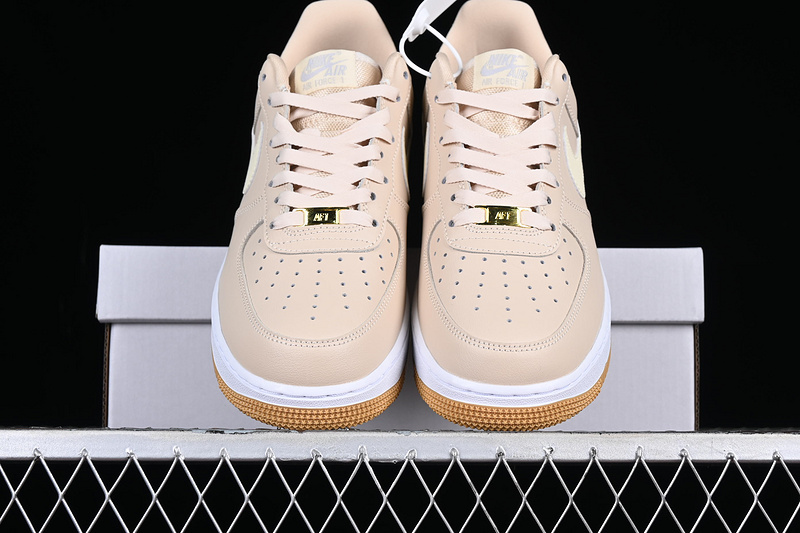 Nike Air Force 1 '07 Low Sanddrift/Coconut Milk/White/Wolf Grey/Gum Light Brown 17