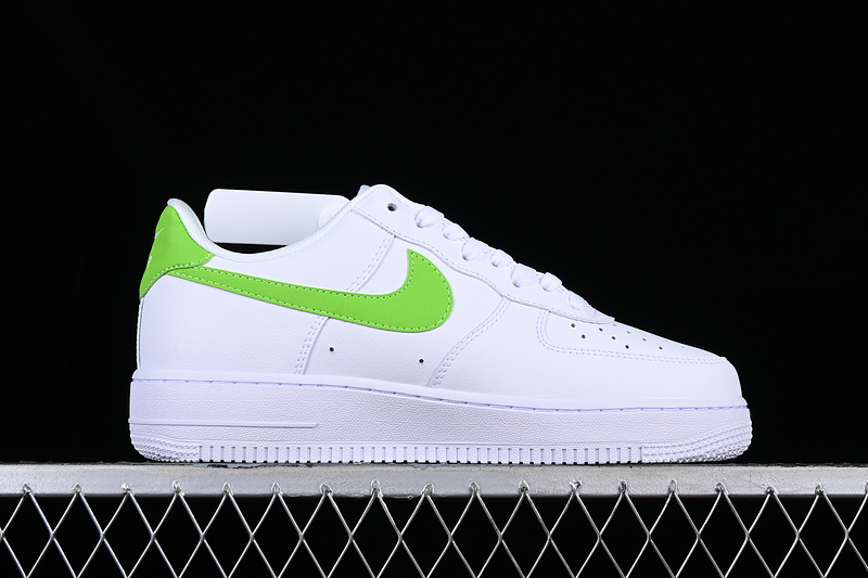 Nike Air Force 1 '07 White/Action Green 23