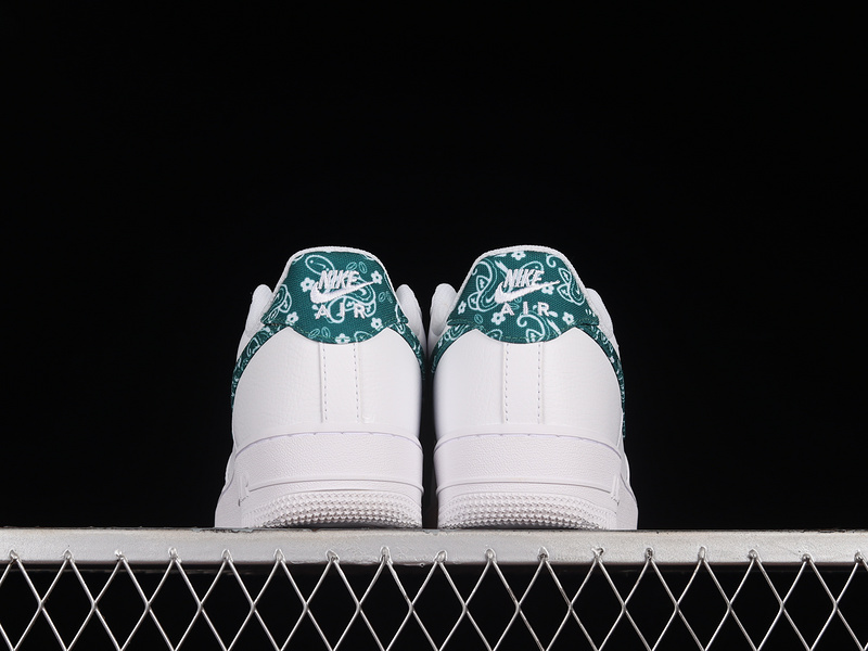 Air Force 1 Low 07 Essentials Green Paisley White/Green/White 13