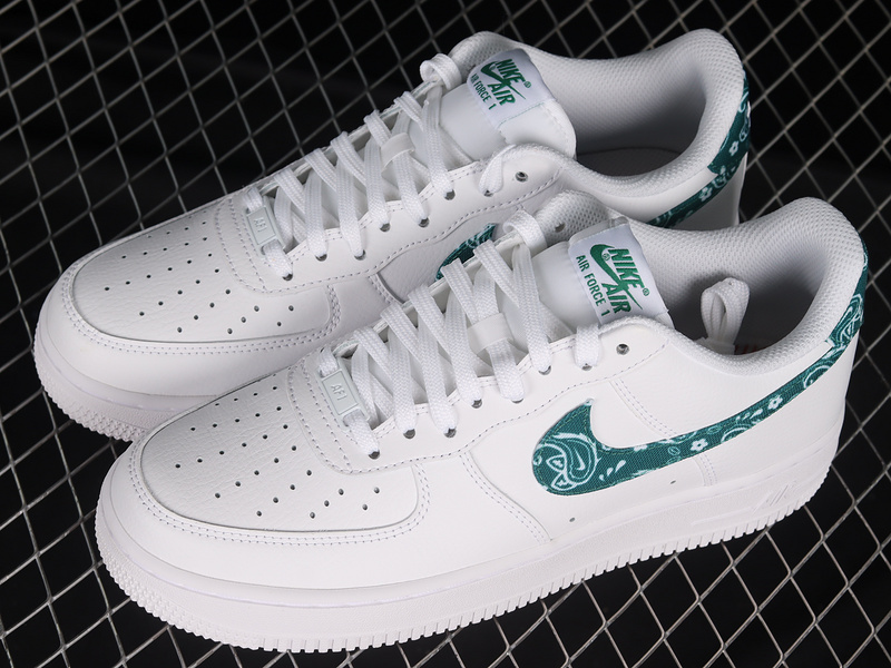 Air Force 1 Low 07 Essentials Green Paisley White/Green/White 19