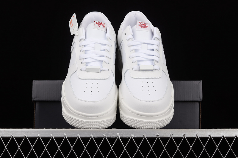 Air Force 1 Pixel White/Beige/Red 3